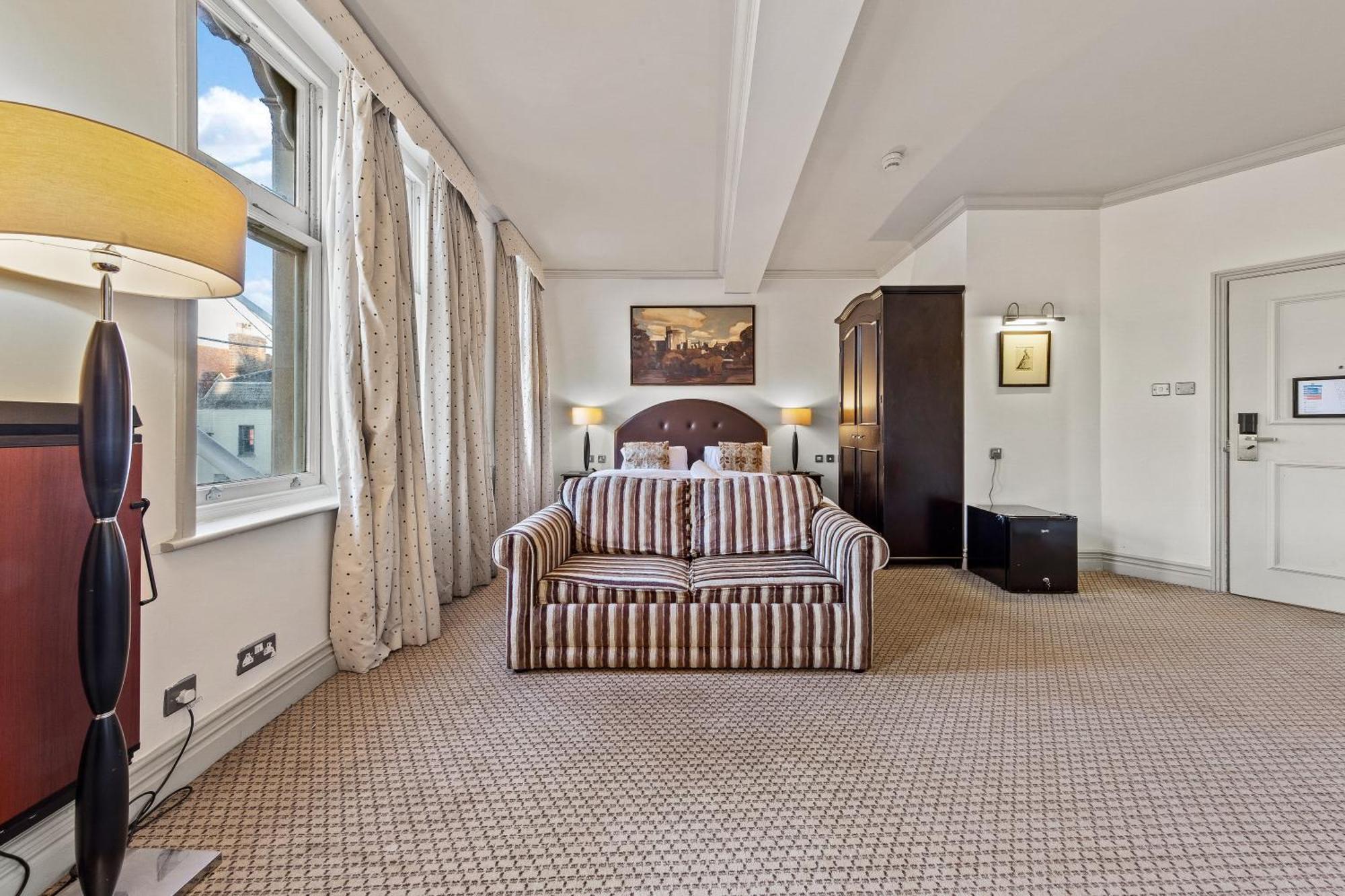 Harte & Garter Apartment Windsor Luaran gambar