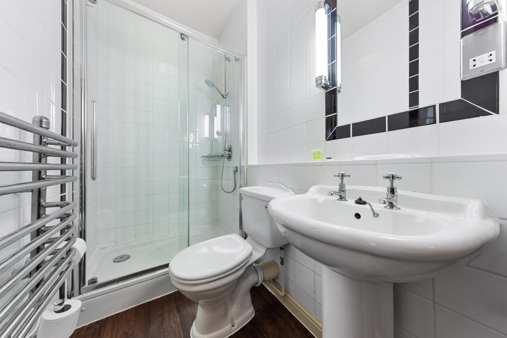 Harte & Garter Apartment Windsor Luaran gambar
