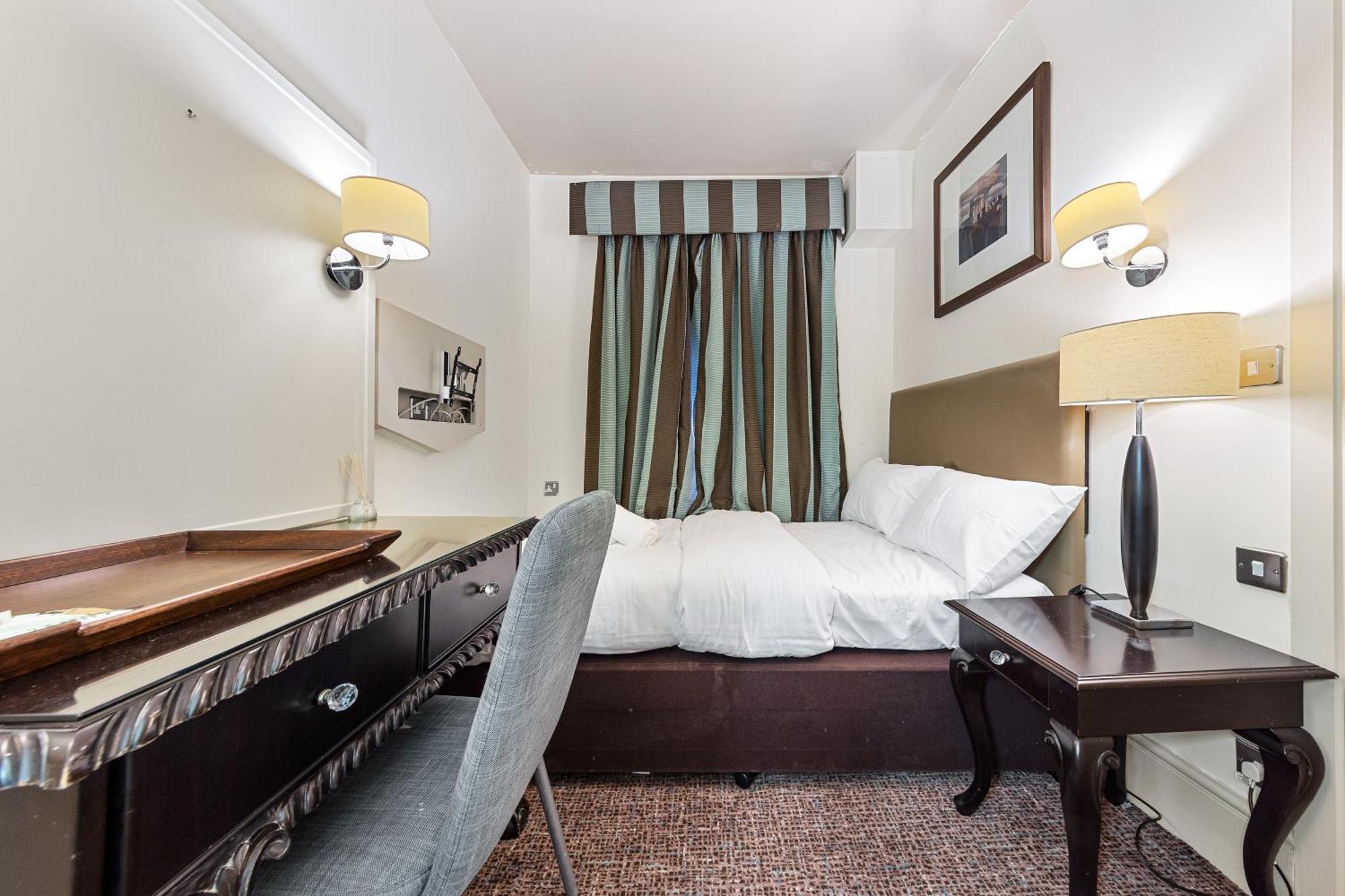 Harte & Garter Apartment Windsor Luaran gambar