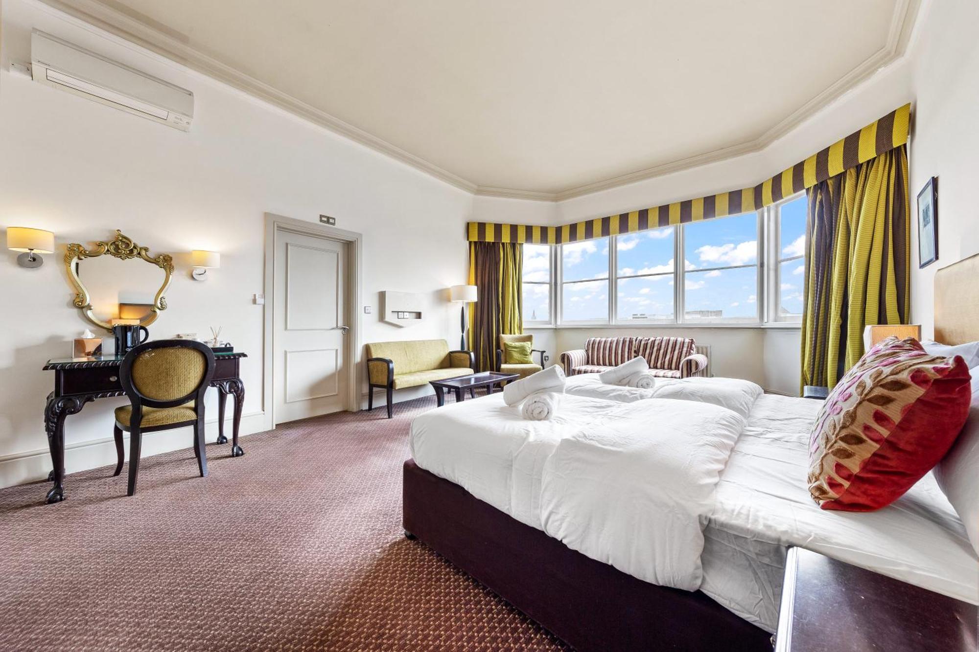 Harte & Garter Apartment Windsor Luaran gambar
