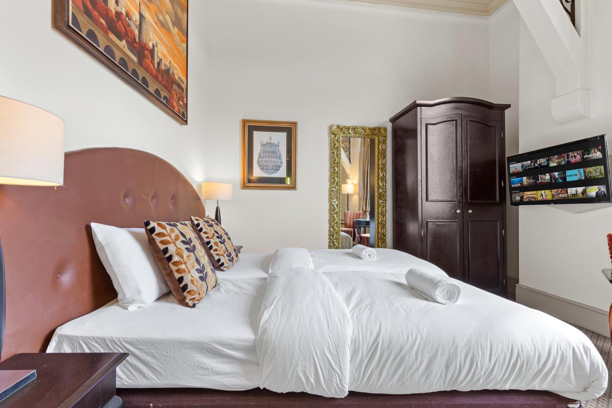 Harte & Garter Apartment Windsor Luaran gambar